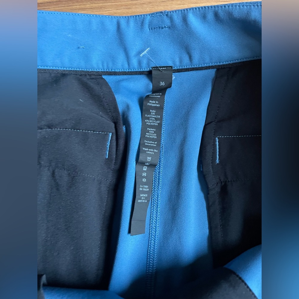 Lululemon Commission Classic-Fit Short 9" *Warpstreme | men’s size 36 - Picture 3 of 6